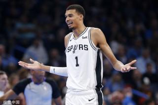 在亚洲杯外 在亚洲杯外