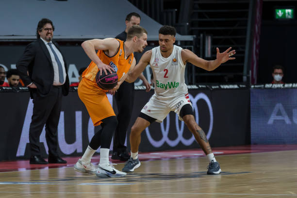 的战术方向 的战术方向